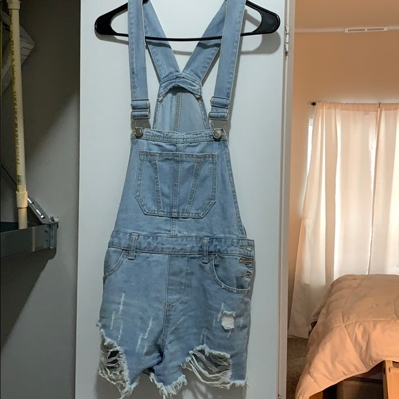 Overalls - Picture 2 of 3